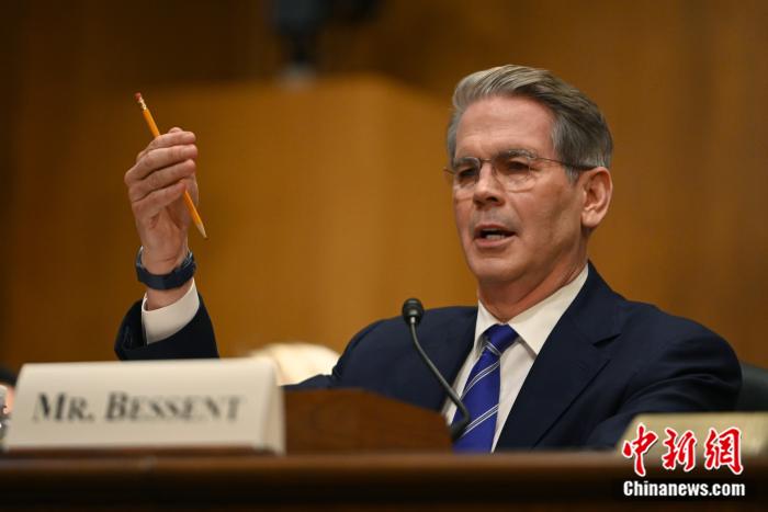 资料图:美国财政部长贝森特。 中新社记者 陈孟统 摄
资料图:美国财政部长贝森特。 中新社记者 陈孟统 摄